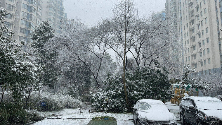 漫天飞雪 轴承加热器厂家开工受阻